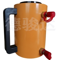 液壓千斤頂?shù)慕M成及使用說(shuō)明